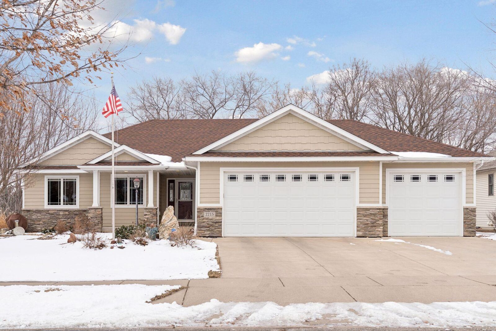 Property Photo: 2215 Greenfield Drive E MN 55057