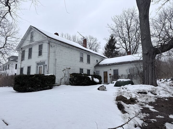Property Photo:  47 Elm St  MA 01535 