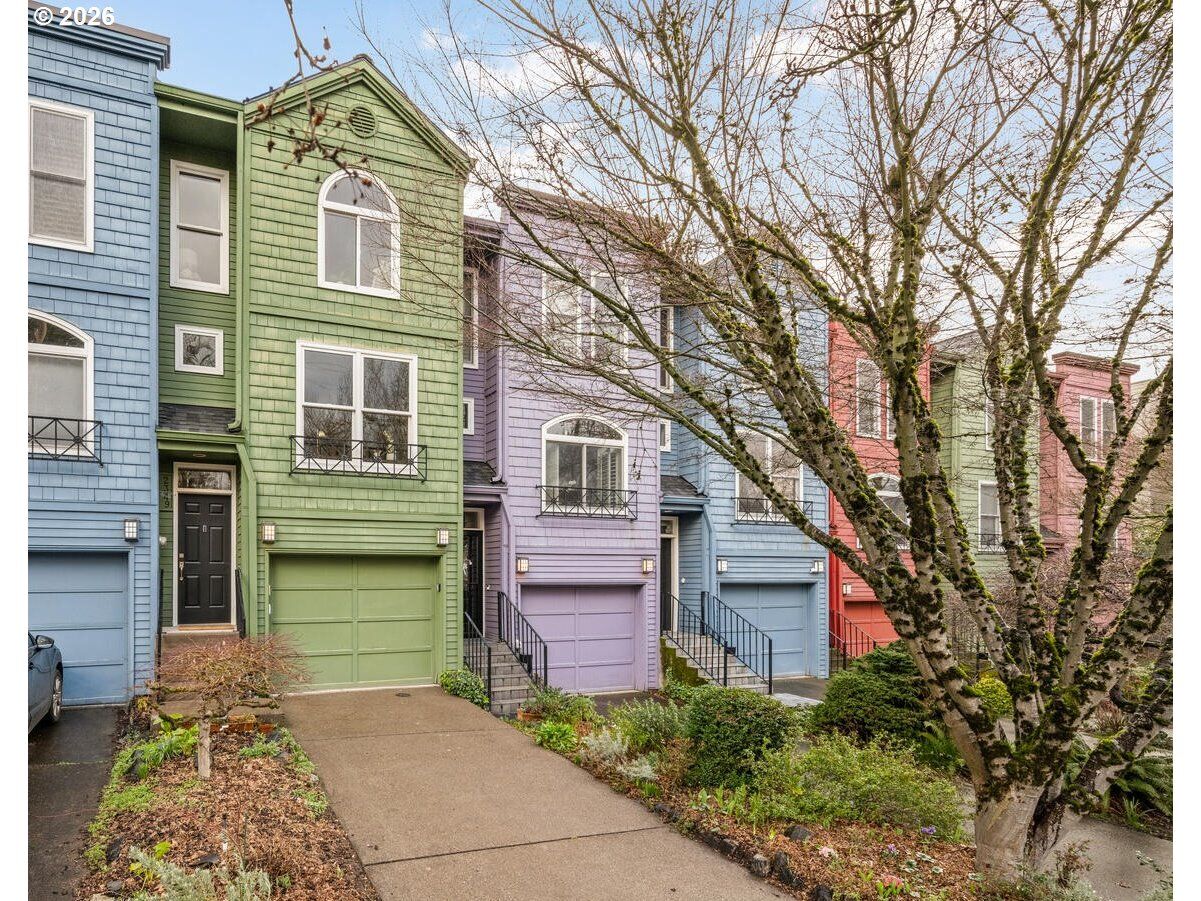 Property Photo: 2349 NW Overton St OR 97210