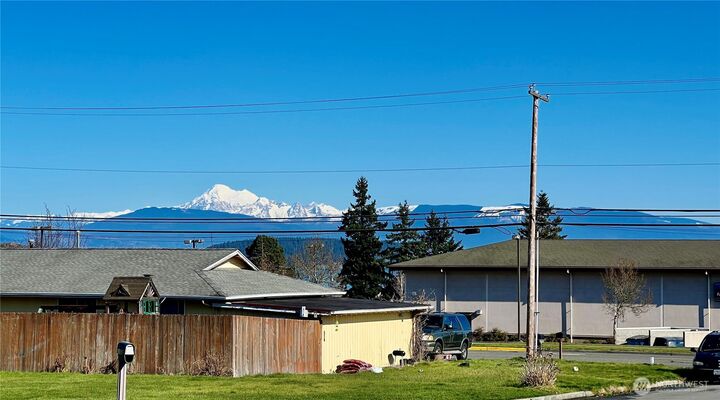 Property Photo: 1607 25th Street WA 98221