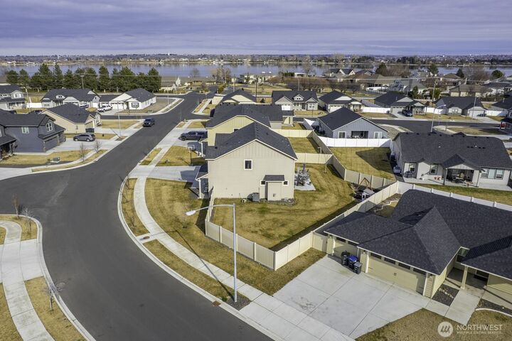 Property Photo: 739 N Doumit Drive WA 98837