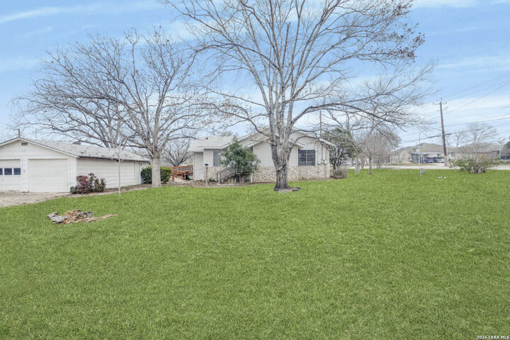 Property Photo: 283 Utopia TX 78223