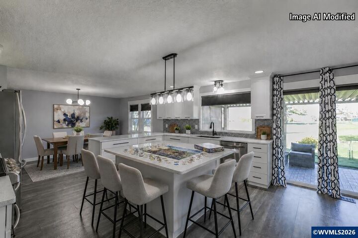 Property Photo: 575 N Cascade Dr OR 97071