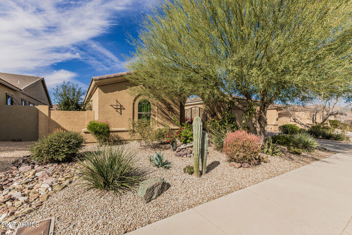 Property Photo: 12816 S 183rd Avenue AZ 85338