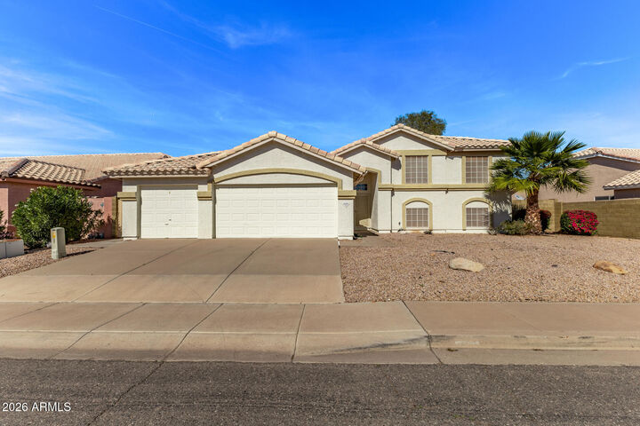 Property Photo: 1220 E Tyson Street AZ 85225