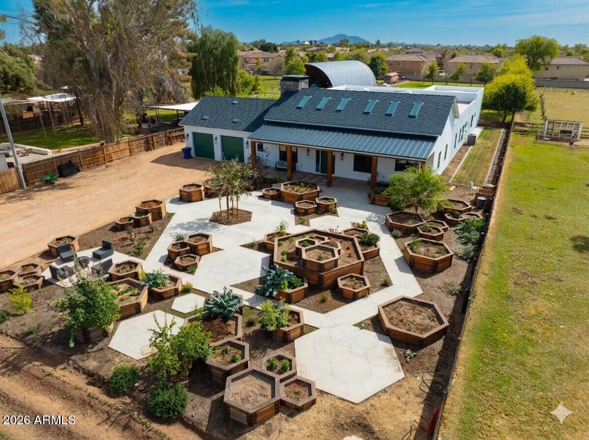 Property Photo:  129 E Water Tank Road  AZ 85296 