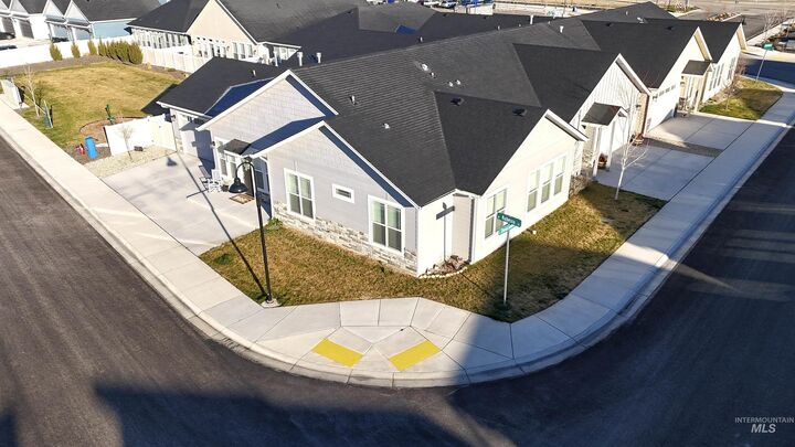 Property Photo: 12450 W Nabesna St ID 83669