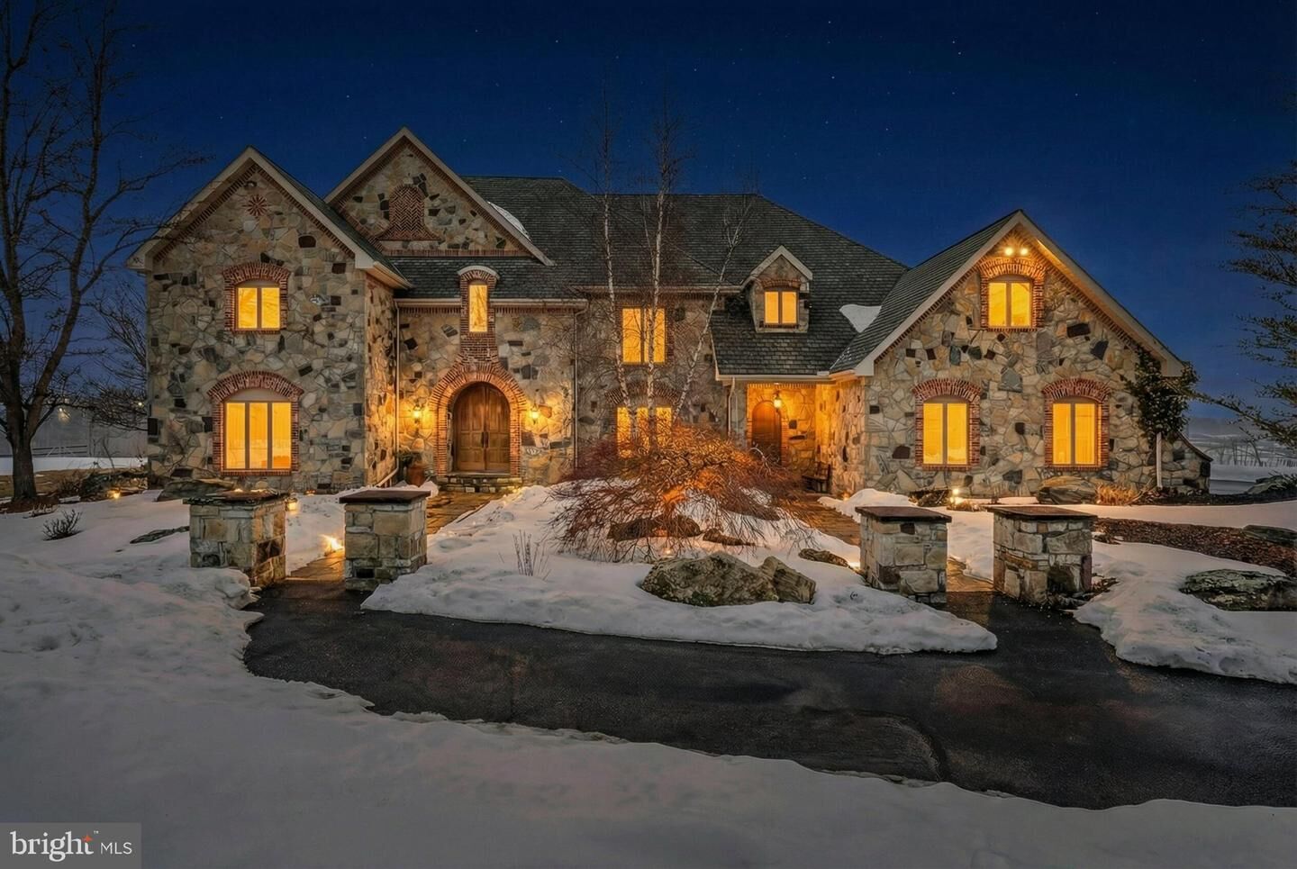 Property Photo:  216 Merwinsburg Road  PA 18330 
