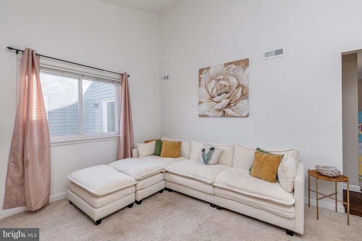 Property Photo:  115 Harvest  NJ 08085 