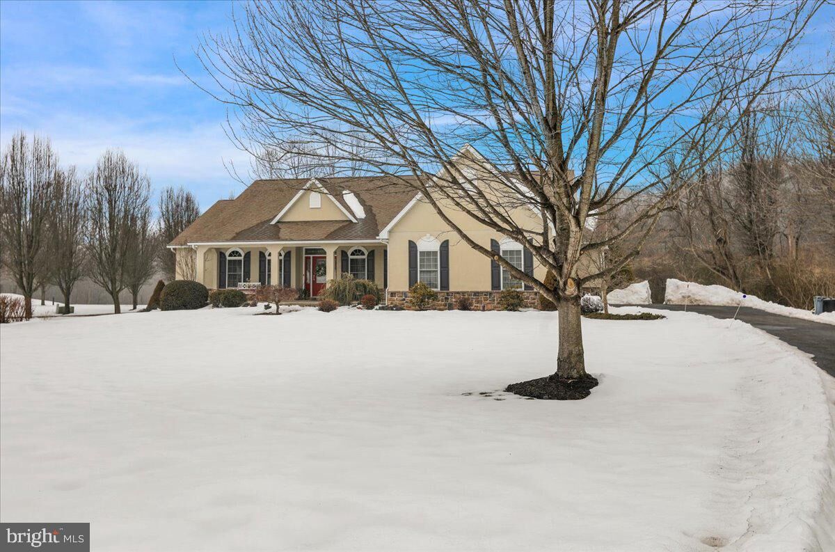 Property Photo: 3 James Road PA 17569