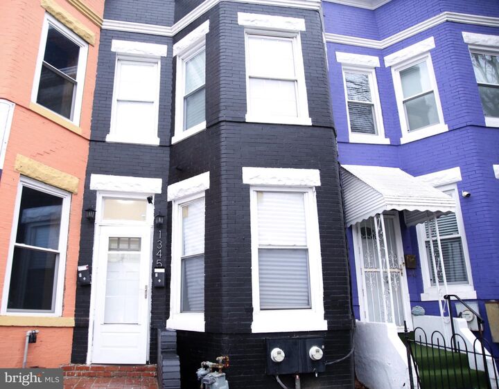 Property Photo: 1345 1st Street NW 1 DC 20001