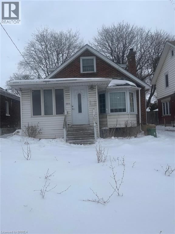 258 Wellington Road — photo 1