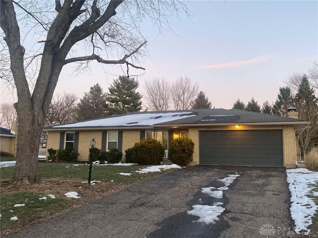 Property Photo: 252 Bronston Trail OH 45430