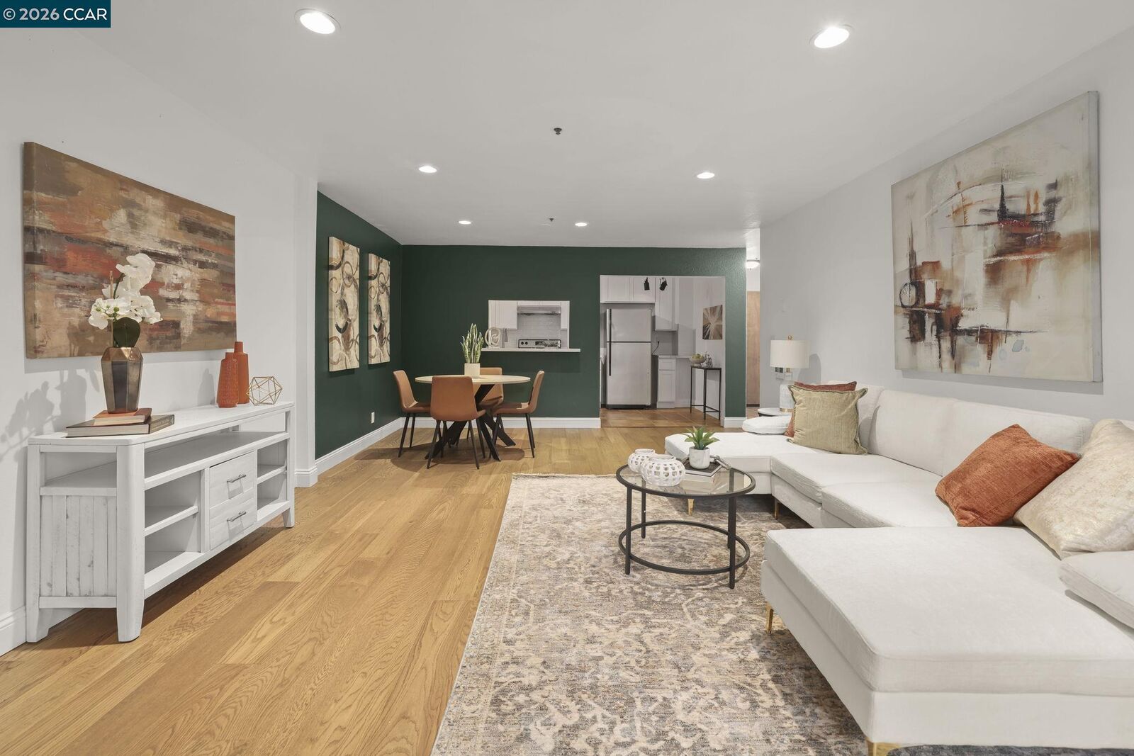 Property Photo: 322 Hanover Ave 107 CA 94606