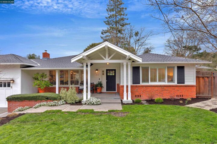 Property Photo: 393 Colorados Ct CA 94549