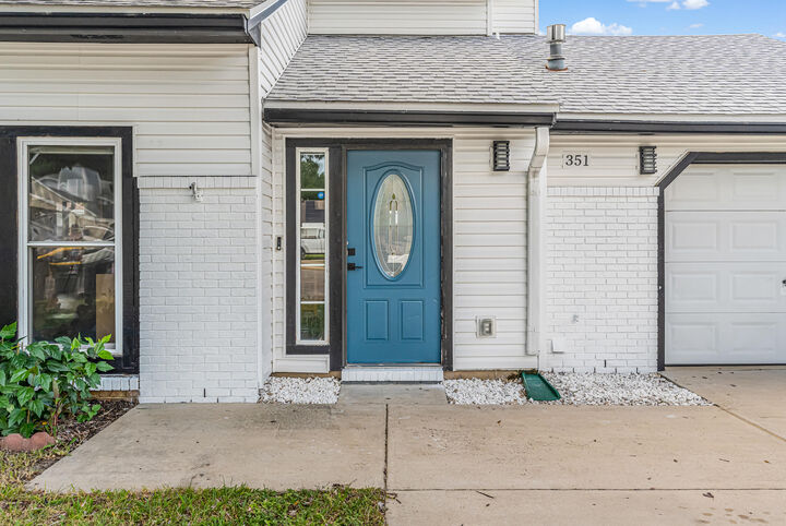 Property Photo:  351 NW Canterbury Circle  FL 32548 