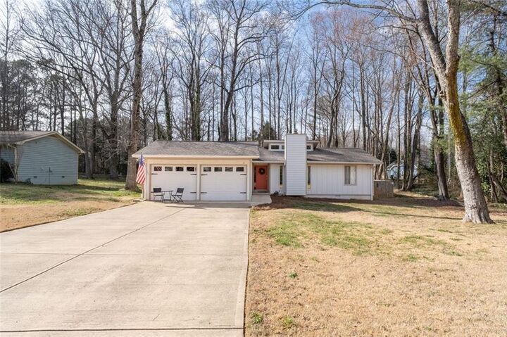 Property Photo:  3241 Mountain Hollow Drive  GA 30062 