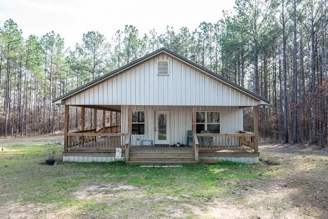 Property Photo:  99 Ford  MS 39735 