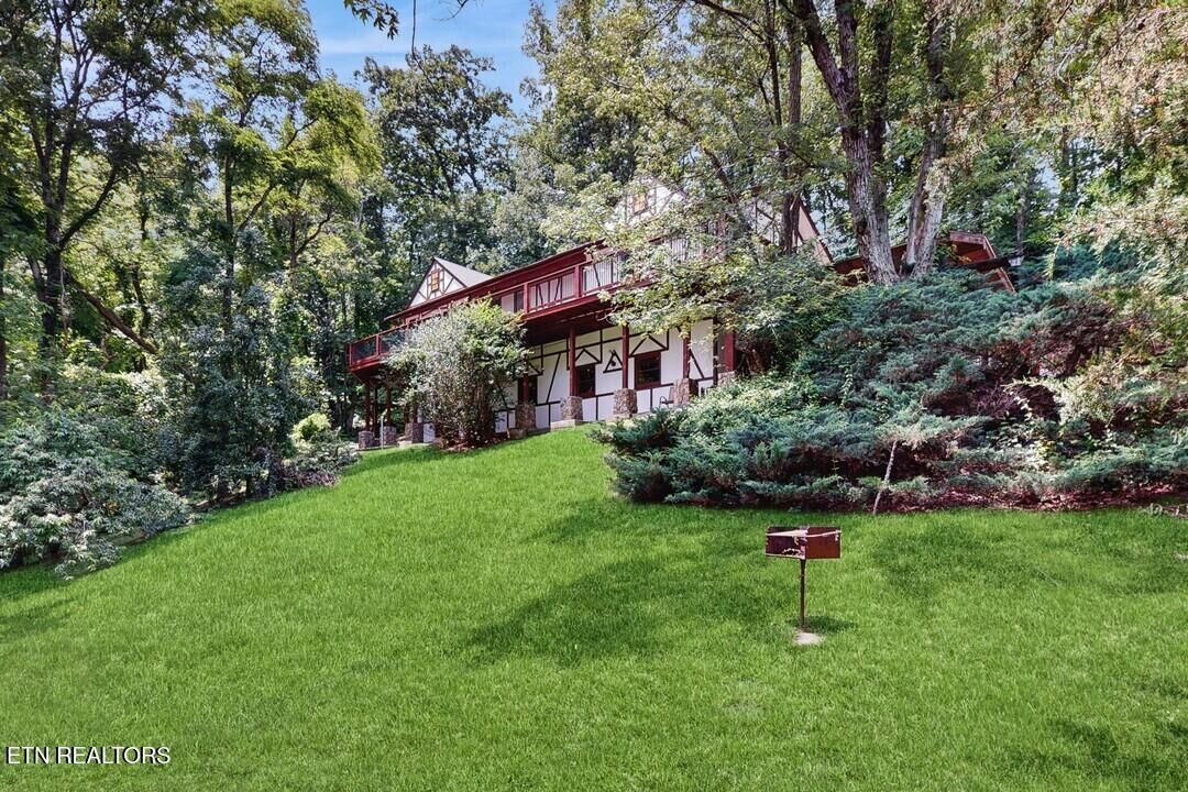 Property Photo: 3132 Hatcher Top Rd TN 37862