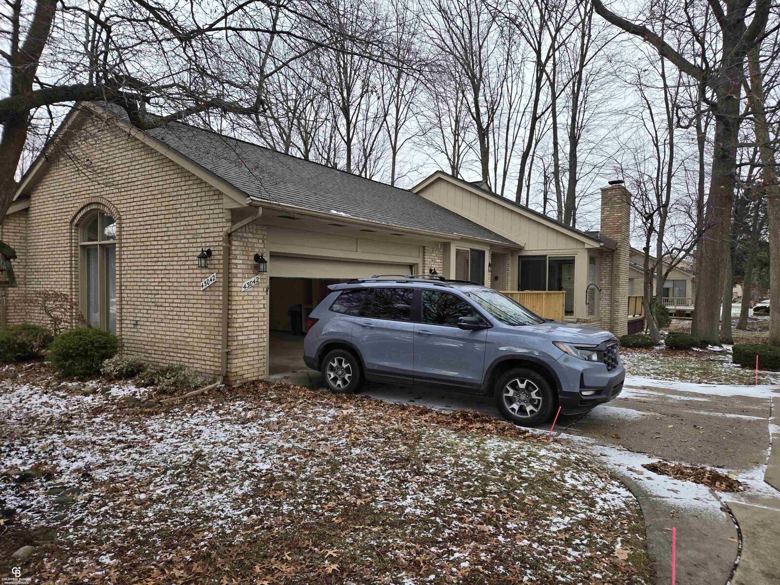 Property Photo: 43042 W Kirkland Drive MI 48038