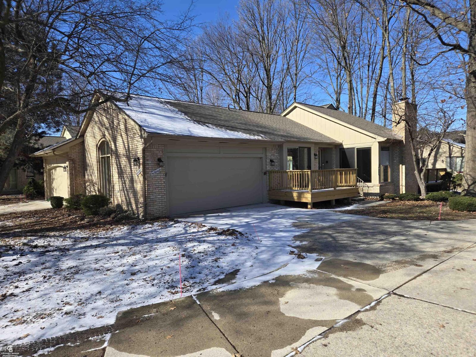 Property Photo:  43042 W Kirkland Drive  MI 48038 