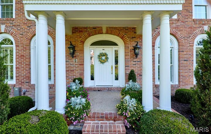 Property Photo:  16507 Kingspointe Lake Lane  MO 63005 