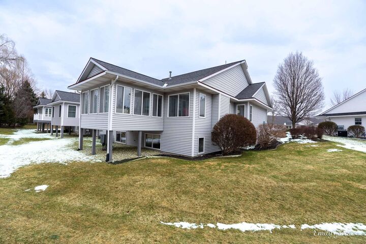 Property Photo:  1361 E Pointe Ridge  MI 49423 