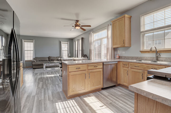 Property Photo: 1625 Amaryllis Drive IL 60446