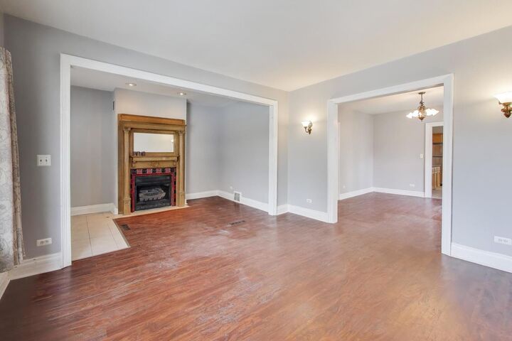 Property Photo:  2439 High Street  IL 60406 