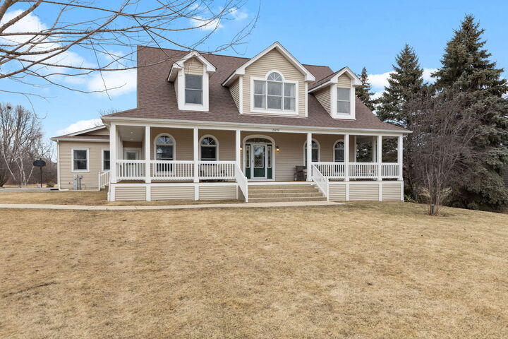 Property Photo:  15870 Anna Drive  IL 60083 