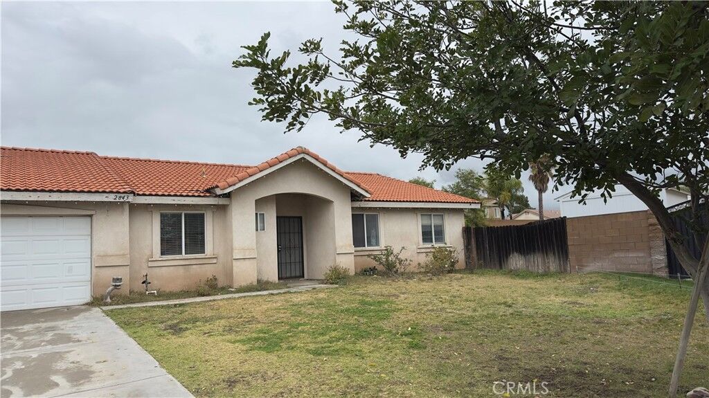 Property Photo:  2643 N Fitzsimmons  CA 92377 