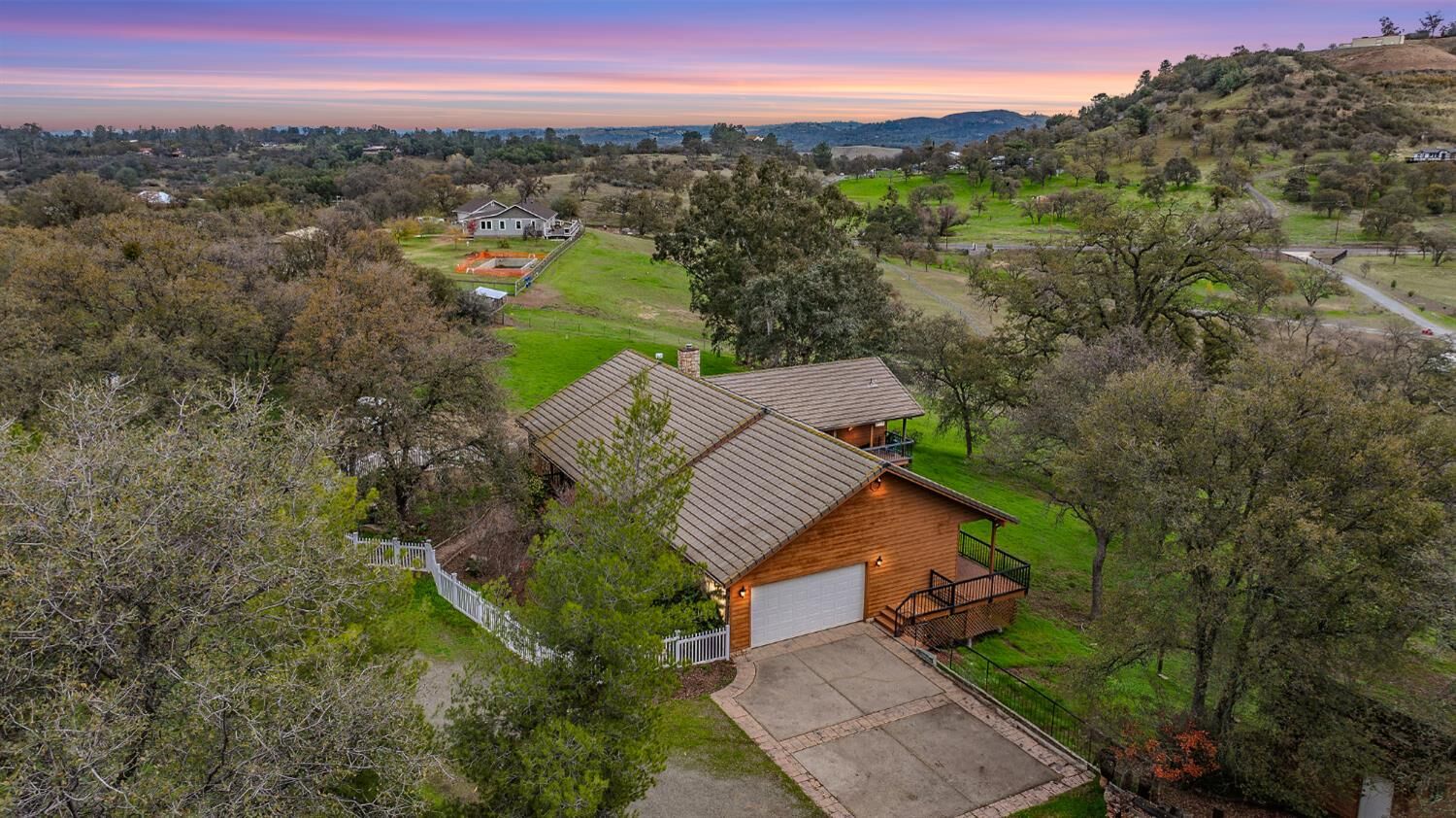 Property Photo:  149 S Park Drive  CA 95252 