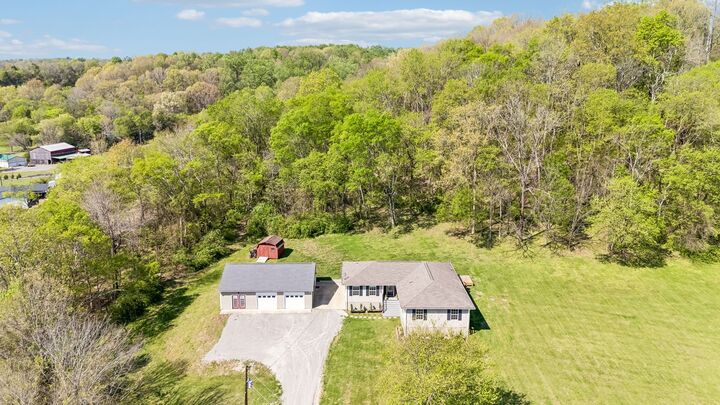 Property Photo:  5309 Carters Creek Pike  TN 37179 
