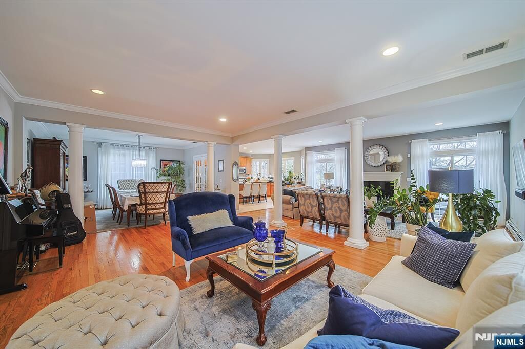 Property Photo:  130 Irving Street  NJ 07605 