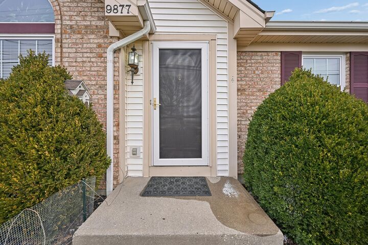 Property Photo: 9877 Flagstone Drive KY 41051