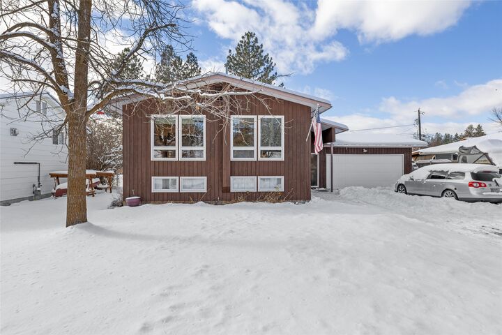 Property Photo:  556 7th Avenue  MT 59912 