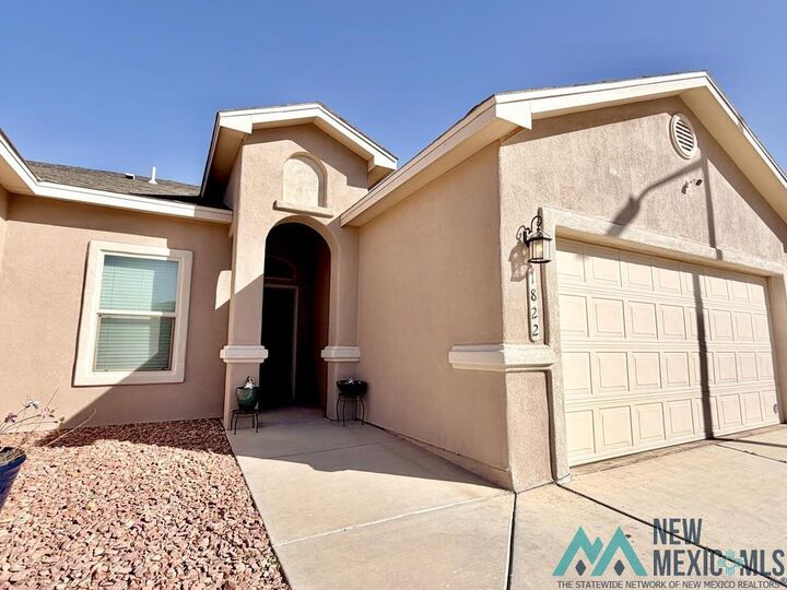Property Photo:  1822 Lanette Drive  NM 88220 