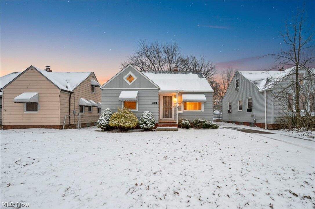 Property Photo: 515 E 250th Street OH 44132