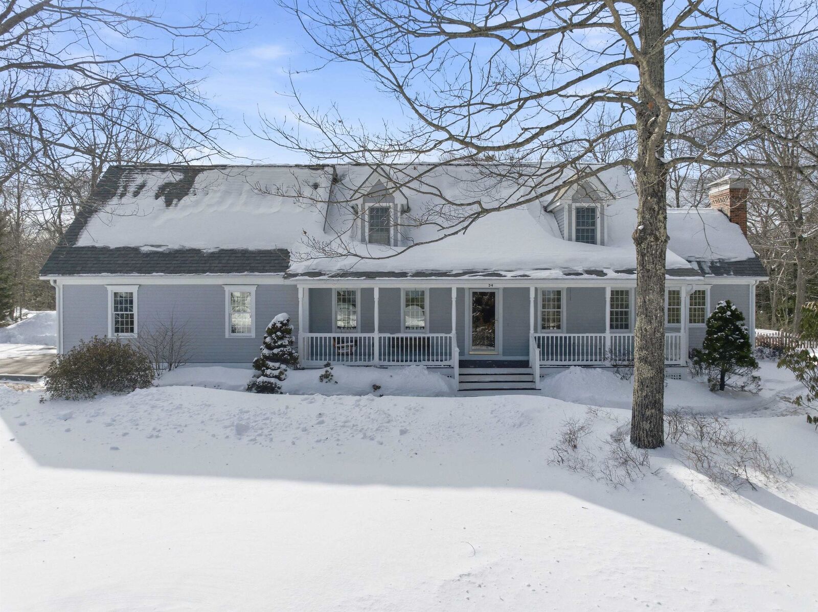 Property Photo:  54 Wallingford Terrace  NH 03281 