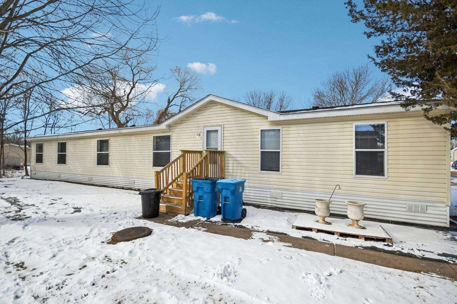 Property Photo:  46 115th Avenue NE  MN 55434 