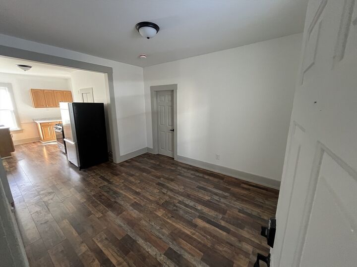 Property Photo: 40 Garnet Street 4 MA 01420