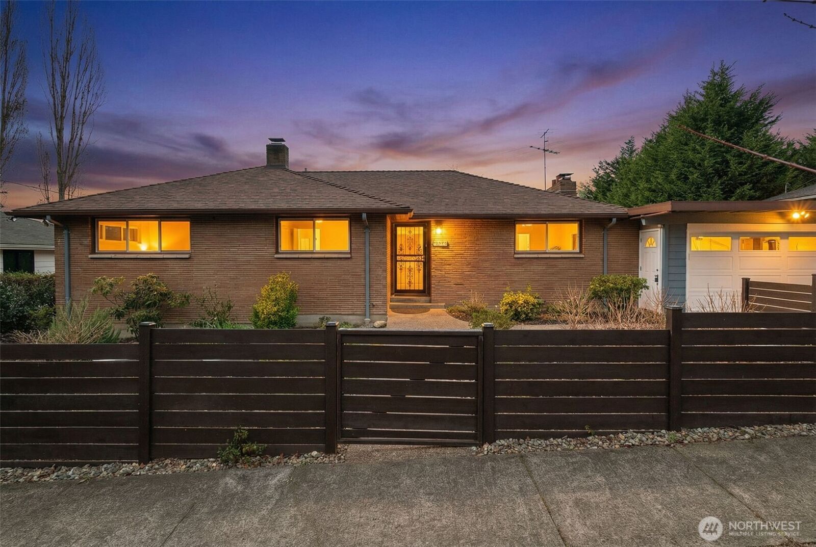 Property Photo:  2539  30th Avenue S  WA 98144 