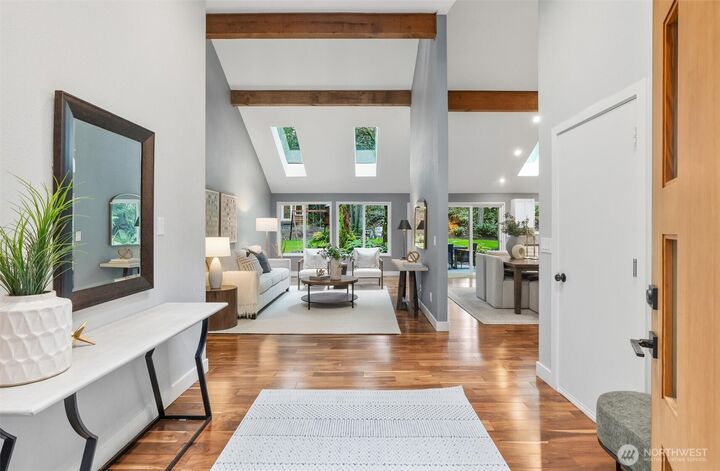 Property Photo:  22904  NE 51st St  WA 98053 