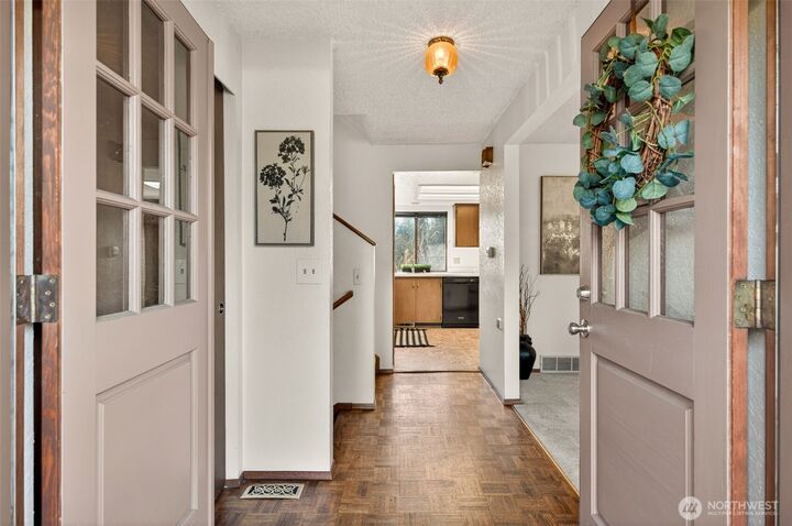 Property Photo:  19809  Ashworth Avenue N  WA 98133 