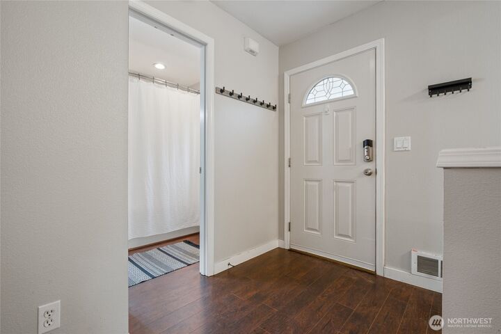 Property Photo:  4201  Robinson Road NE  WA 98310 