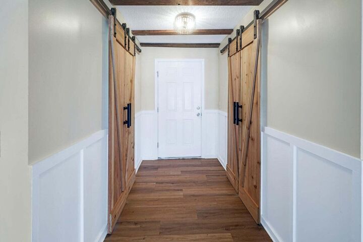 Property Photo: 293 SW Pagoda Terrace FL 34953