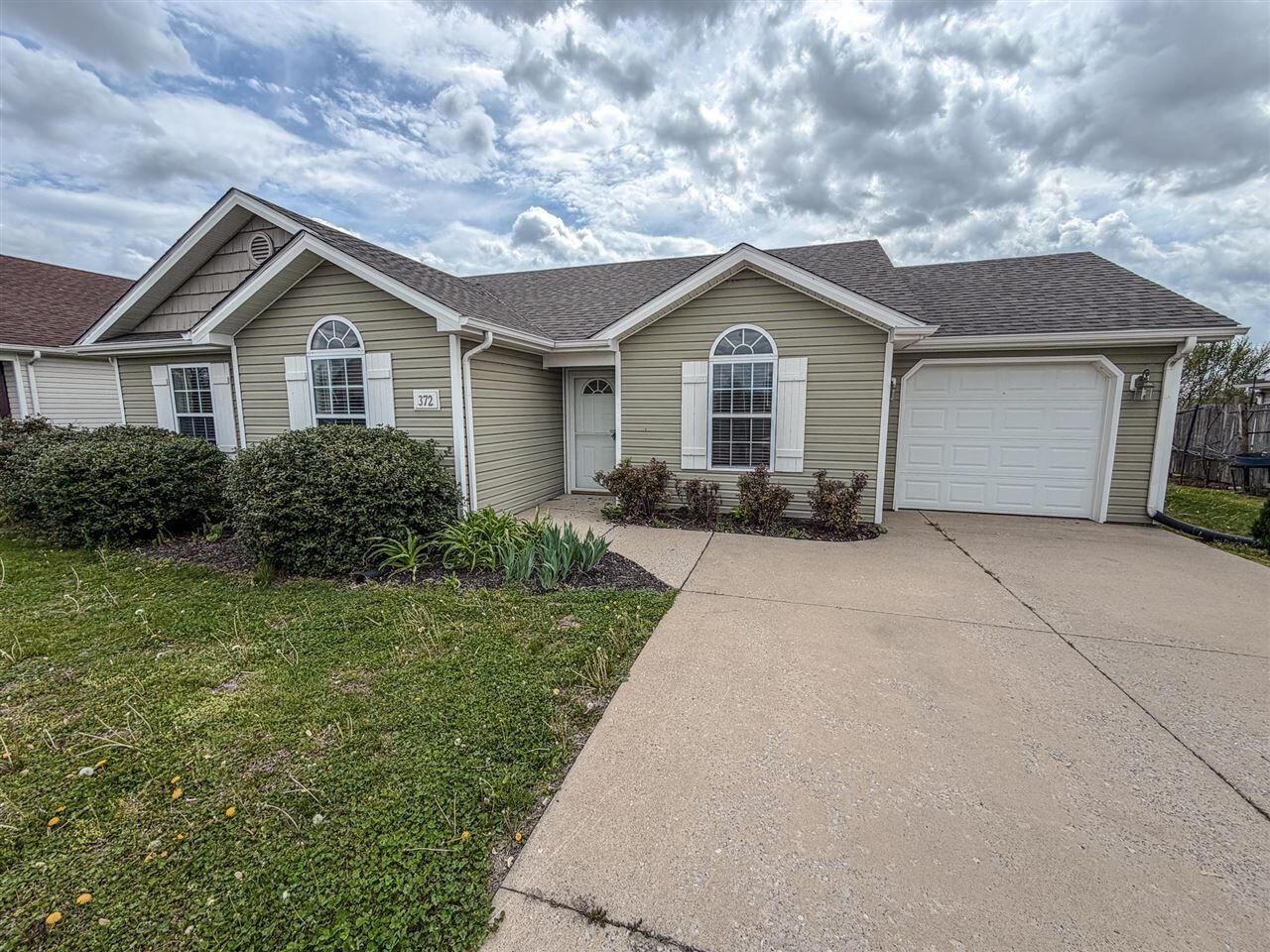 Property Photo:  372 Hilton Way  KY 42101 