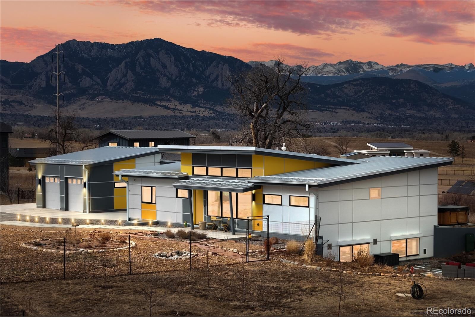 Property Photo: 903 Paragon Drive CO 80303