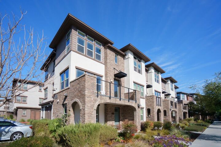 Property Photo:  885 De Guigne Drive 1  CA 94085 