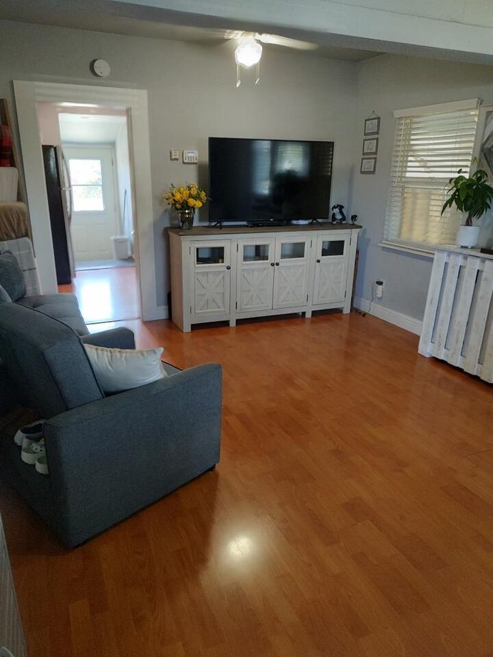 Property Photo: 827 Central Avenue CA 95023